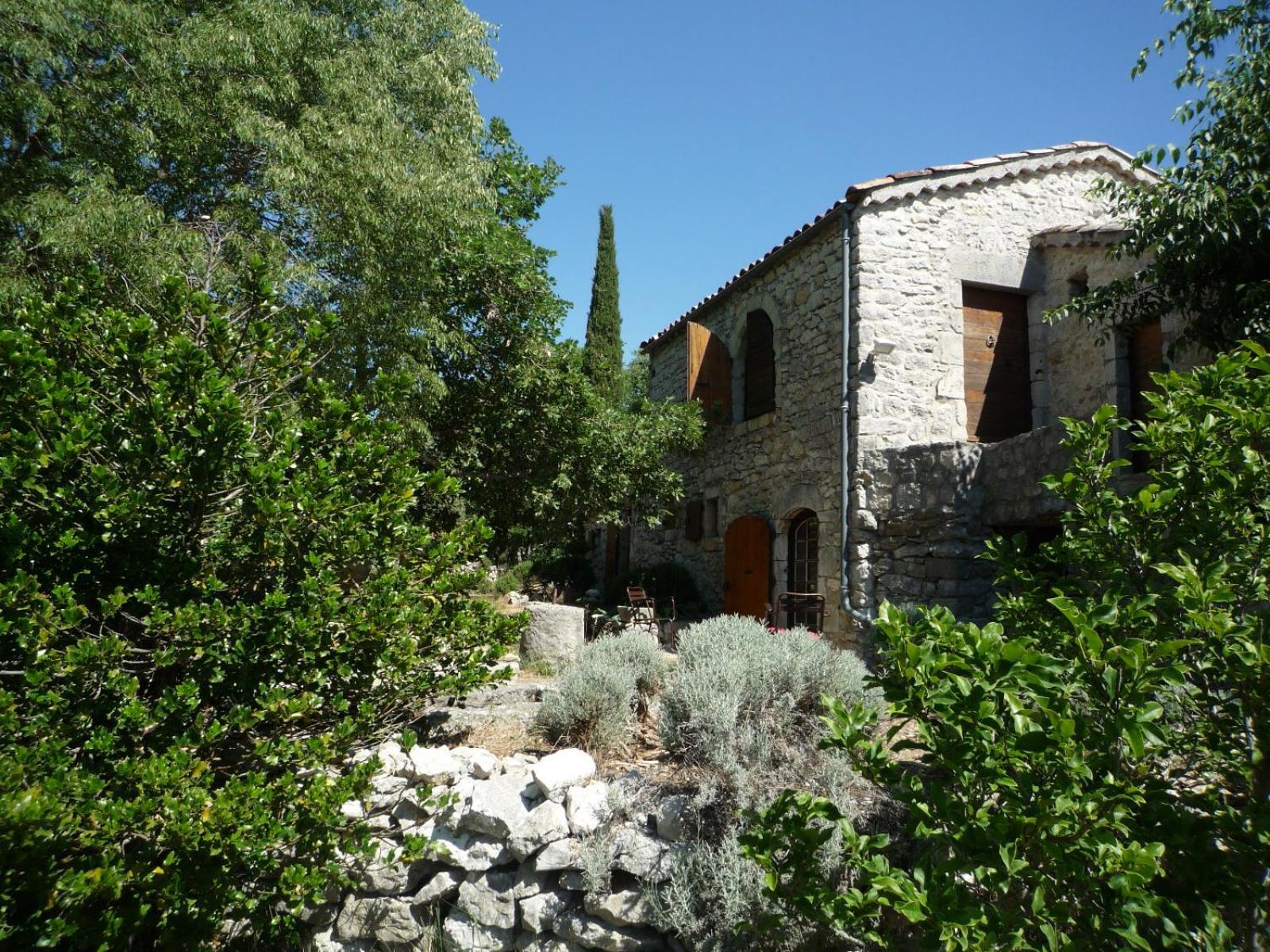Roulottes Et Cabanes De Saint Cerice Vogue Luaran gambar